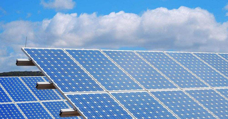 屋頂分布式光伏發(fā)電安裝高度,分布式光伏發(fā)電功率衰減嚴(yán)重嗎