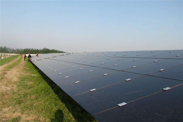 薄膜組件為什么要負極接地，如何為薄膜組件選擇逆變器